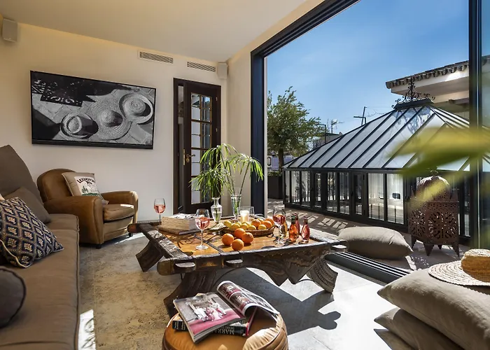 Bed and Breakfast Pajaro Rebelde Sevilla